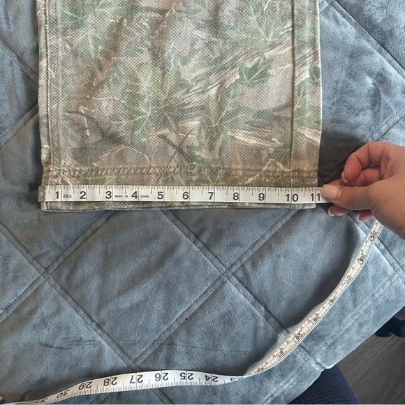 PacSun Tree Camo Low Rise Baggy Pants Women’s Size 28 - Picture 5 of 13